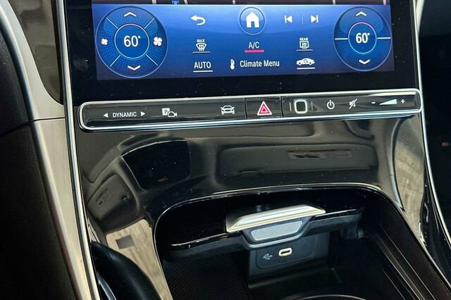 Certified 2022 Mercedes-Benz C 300 Sedan image 25