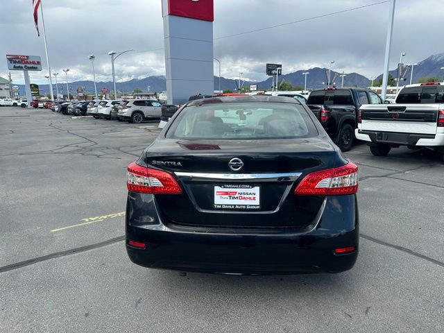 Used 2015 Nissan Sentra S FWD image 9