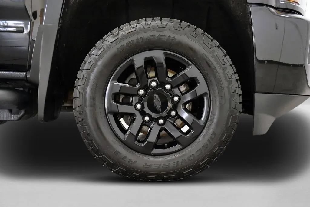 Used 2019 Chevrolet Silverado 2500 LTZ w/ Duramax Plus Package AWD/4WD image 36