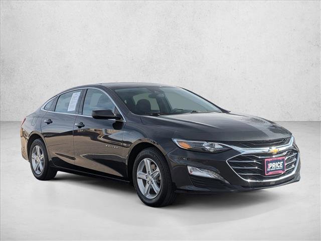 Used 2023 Chevrolet Malibu LT image 3