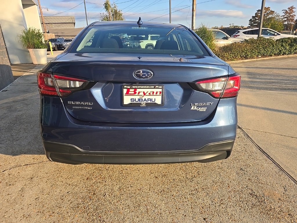 Used 2021 Subaru Legacy Premium image 11