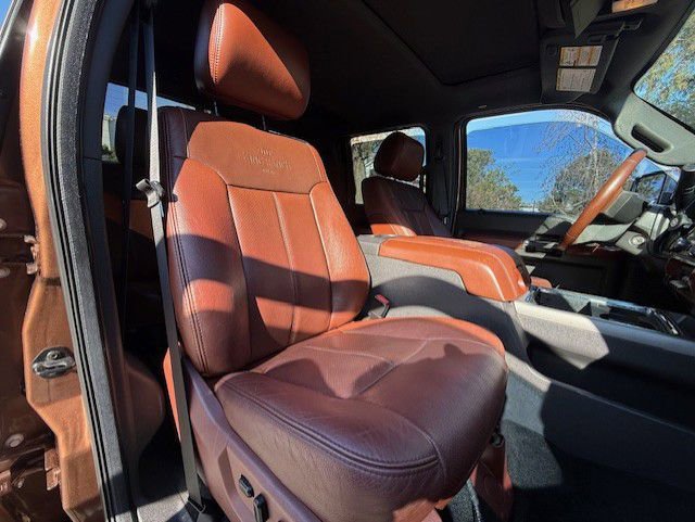 Used 2012 Ford F350 King Ranch w/ King Ranch w/Chrome Pkg image 28