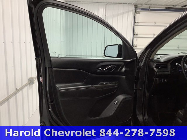 Used 2018 GMC Acadia SLE image 14