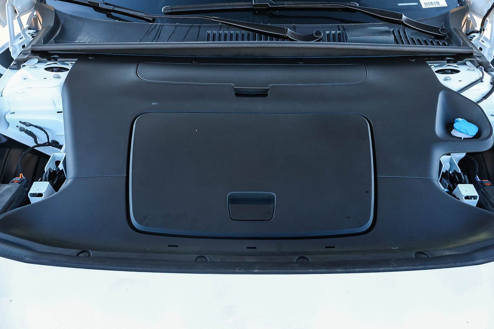 New 2025 Volvo EX30 Plus w/ Protection Package Premier image 31