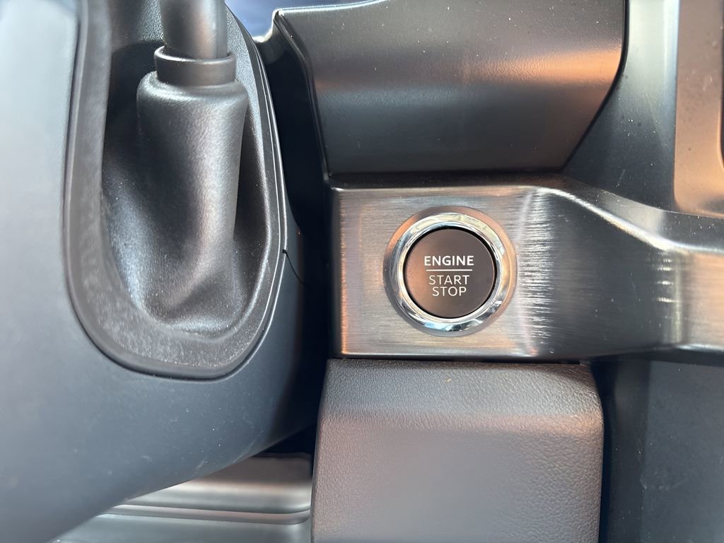Used 2024 Ford F250 Lariat w/ Lariat Ultimate Package AWD/4WD image 23