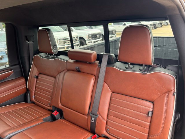 Used 2024 GMC Sierra 3500 Denali Ultimate AWD/4WD image 14