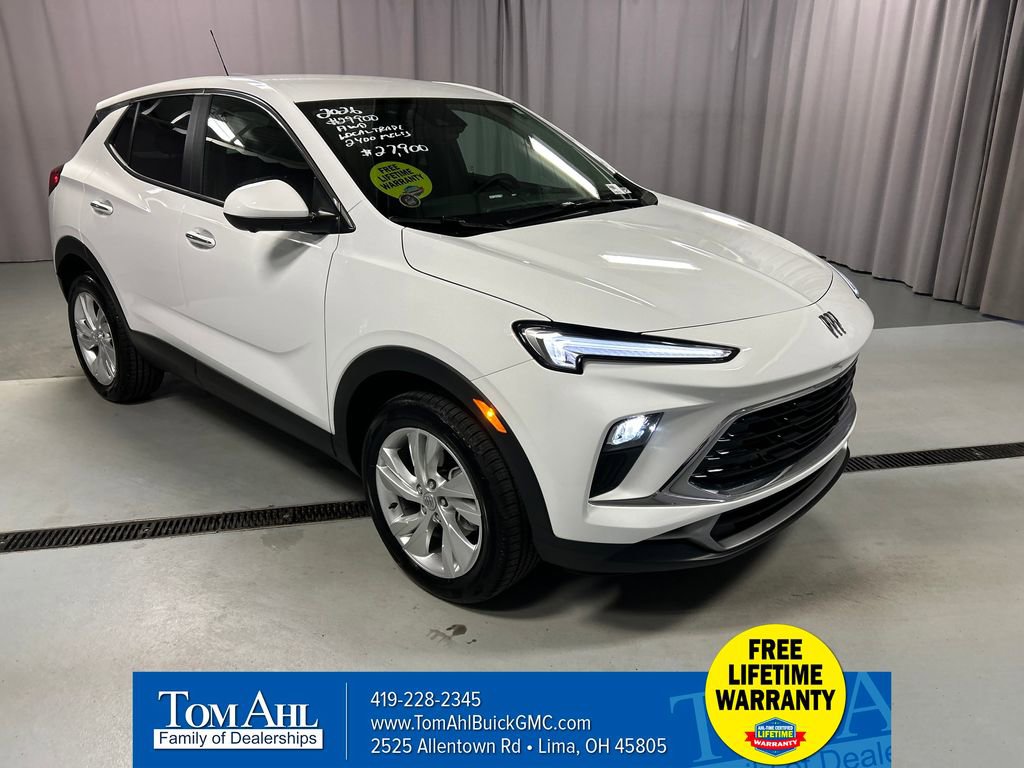 Used 2026 Buick Encore GX Preferred w/ Advanced Technology Package image 1