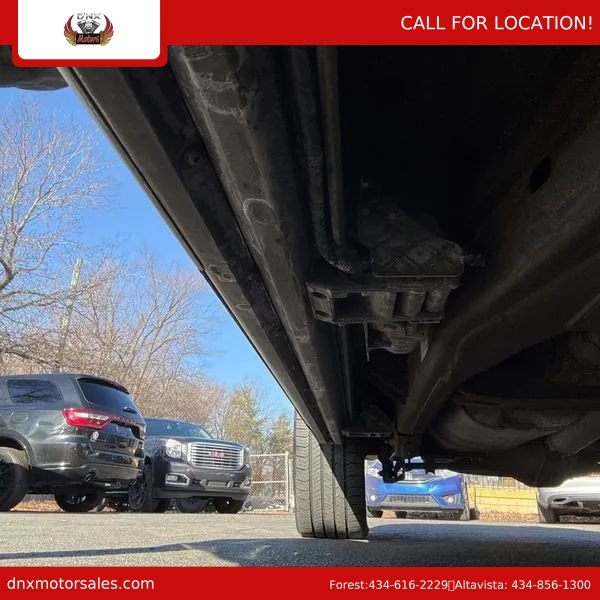 Used 2018 GMC Yukon Denali w/ Denali Ultimate Package image 10