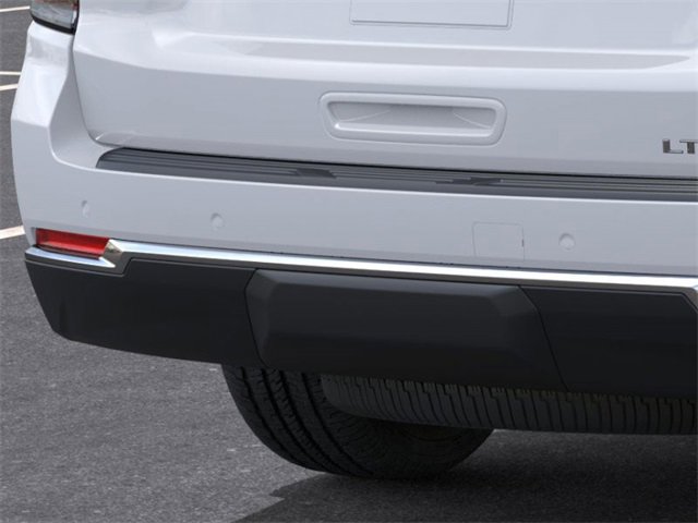New 2026 Chevrolet Suburban LT image 14