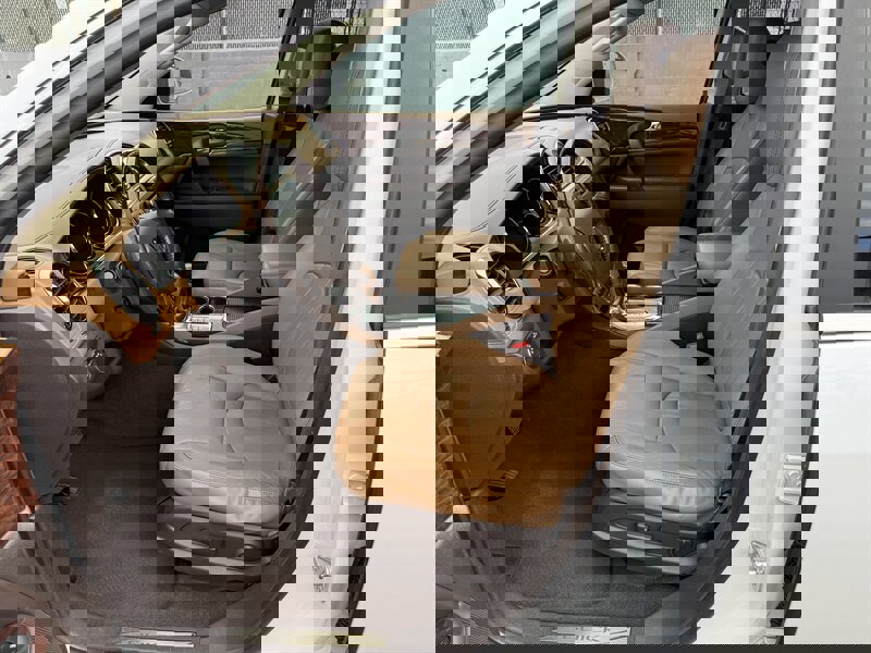 Used 2016 Buick Enclave Premium w/ Experience Buick Package image 11