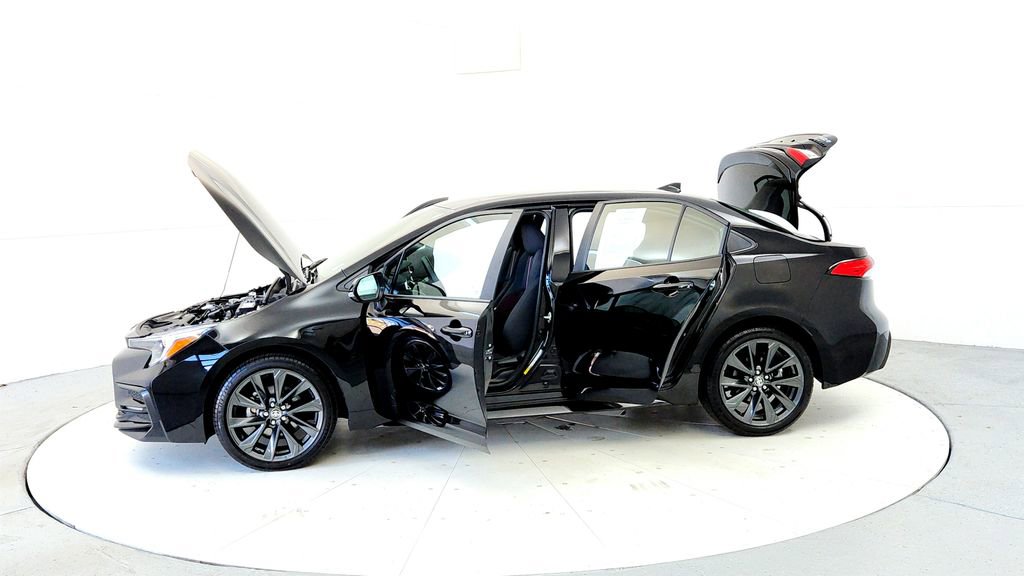 Certified 2024 Toyota Corolla SE FWD image 10