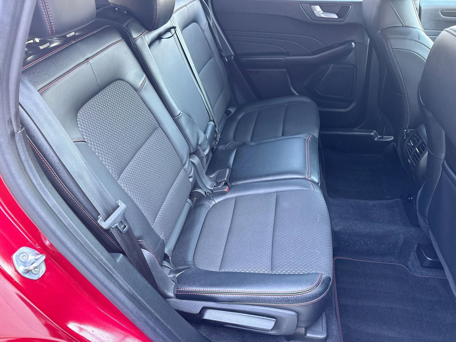 Certified 2023 Ford Escape ST-Line w/ Tech Pack #1 AWD/4WD image 20