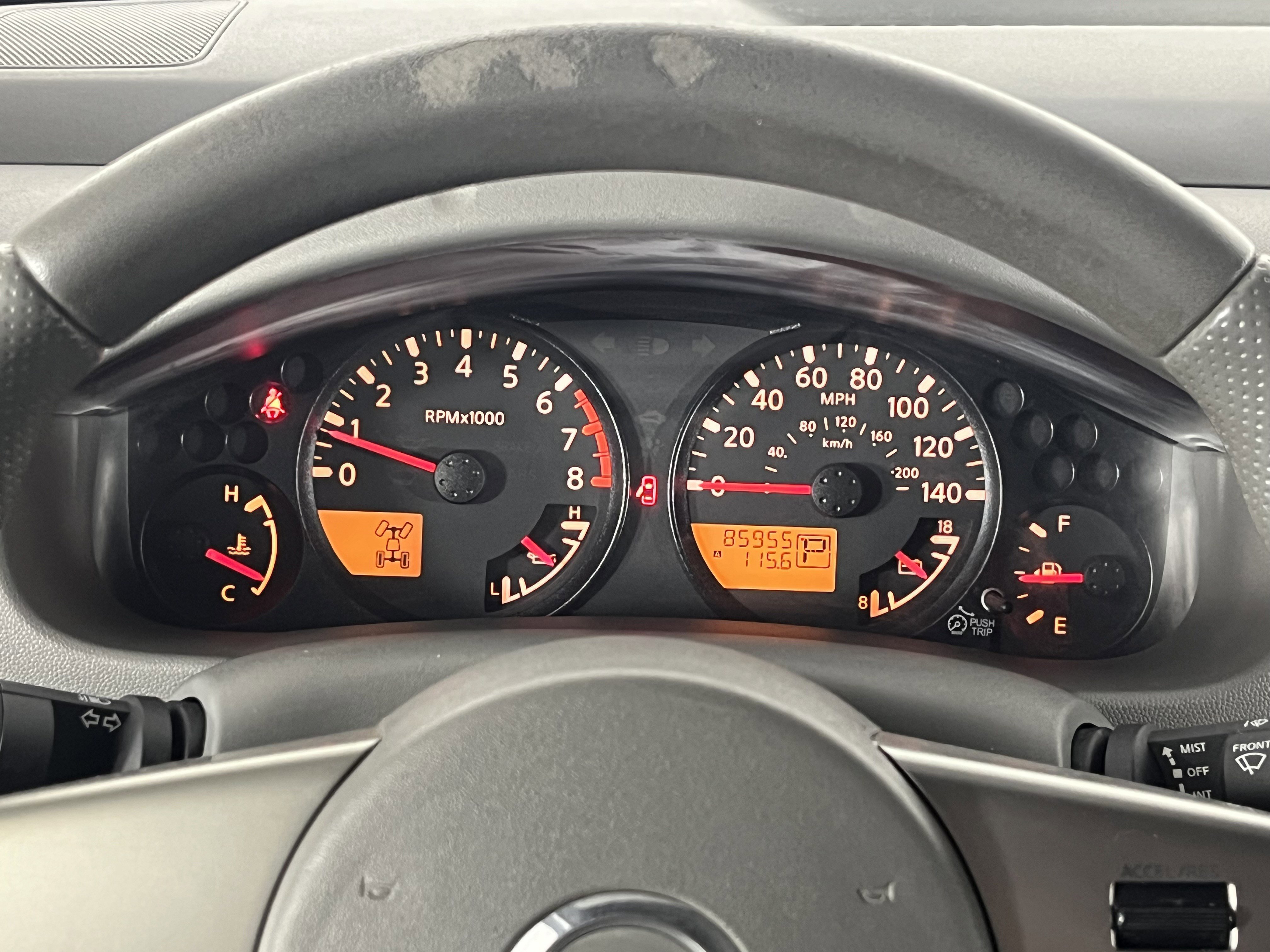 Used 2012 Nissan Frontier SV image 13