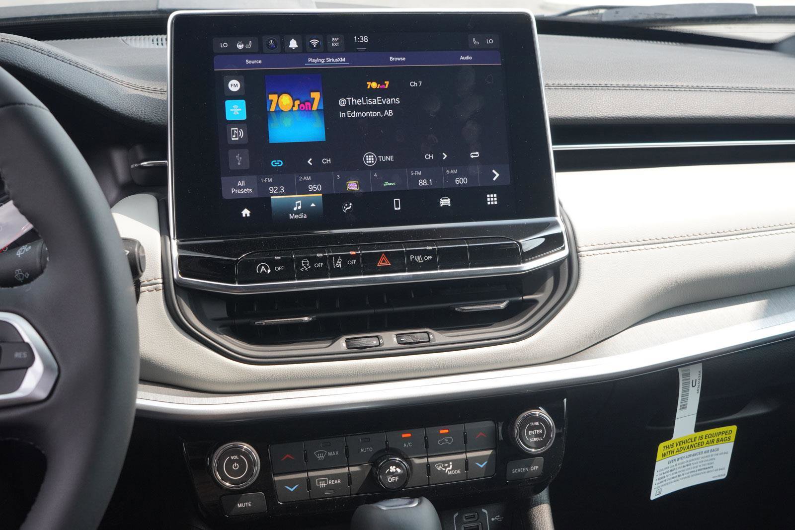 New 2025 Jeep Compass Limited image 21