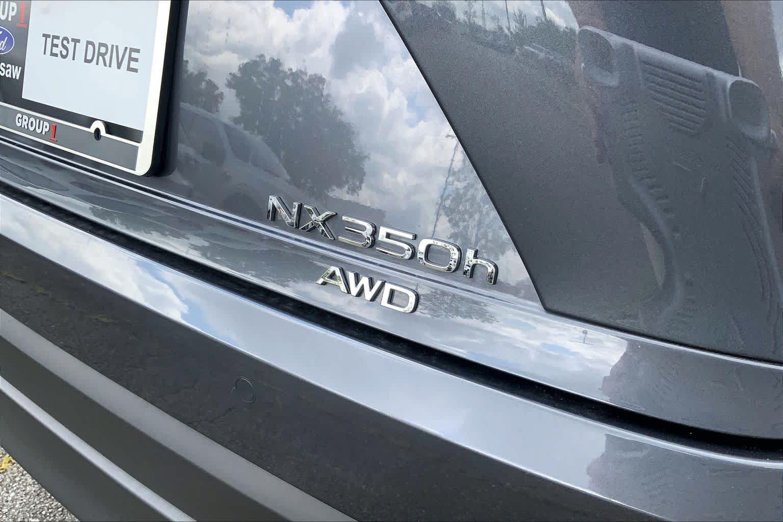 Used 2025 Lexus NX 350h AWD w/ Cold Area Package image 10