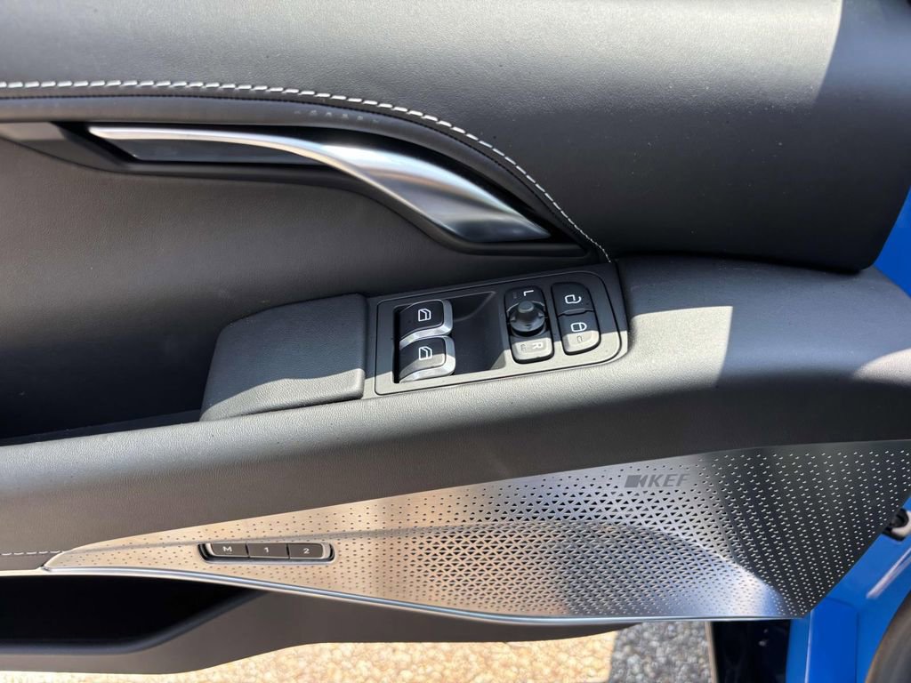 New 2025 Lotus Emira image 27