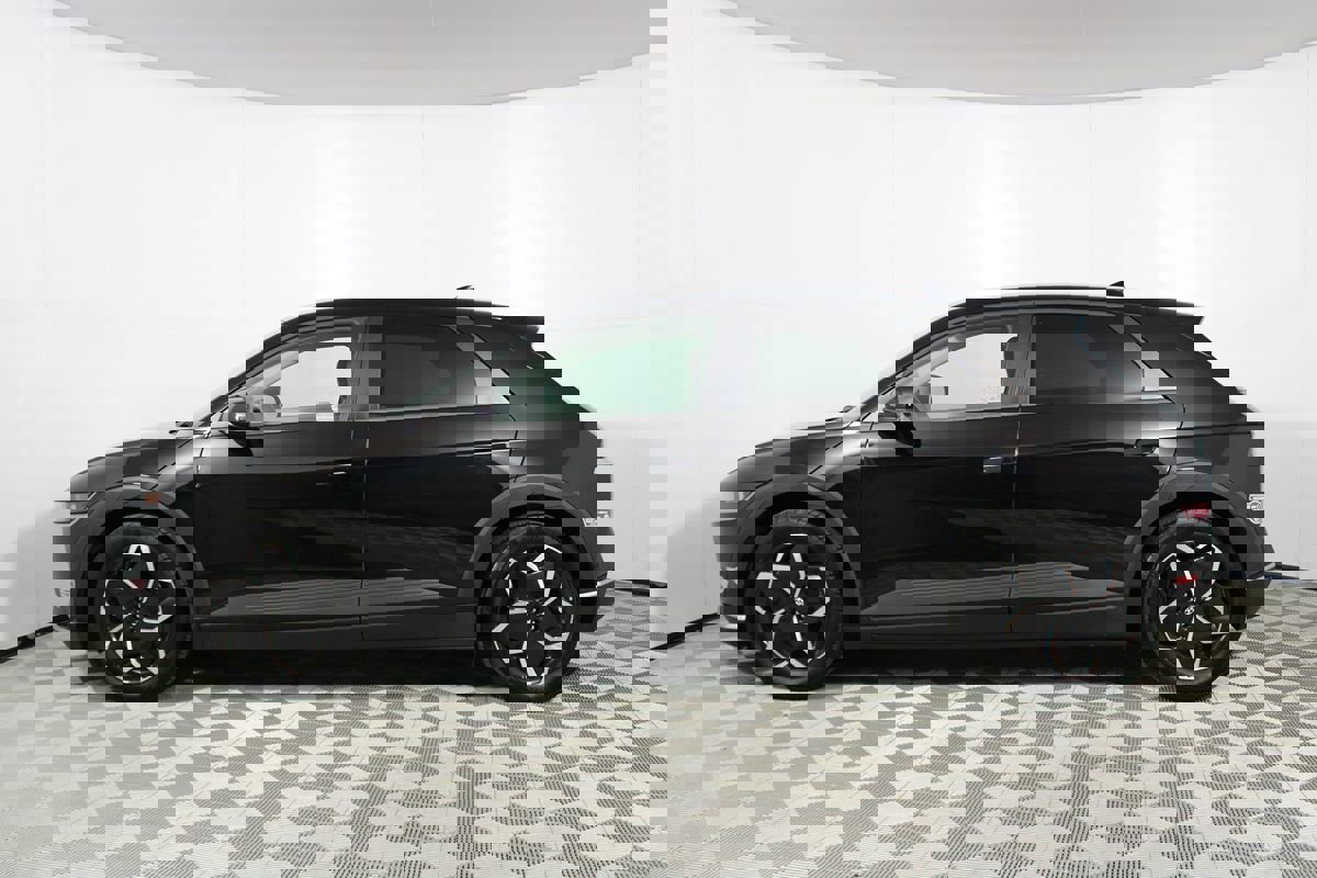 Used 2024 Hyundai Ioniq 5 SEL image 36