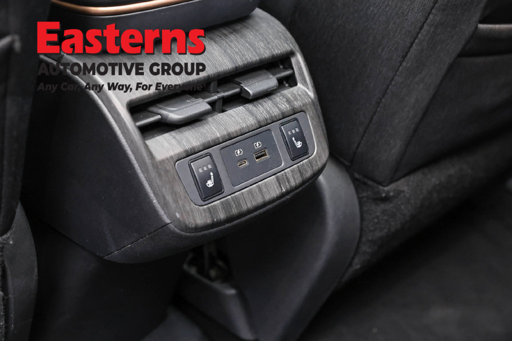 Used 2023 Nissan Ariya FWD image 27