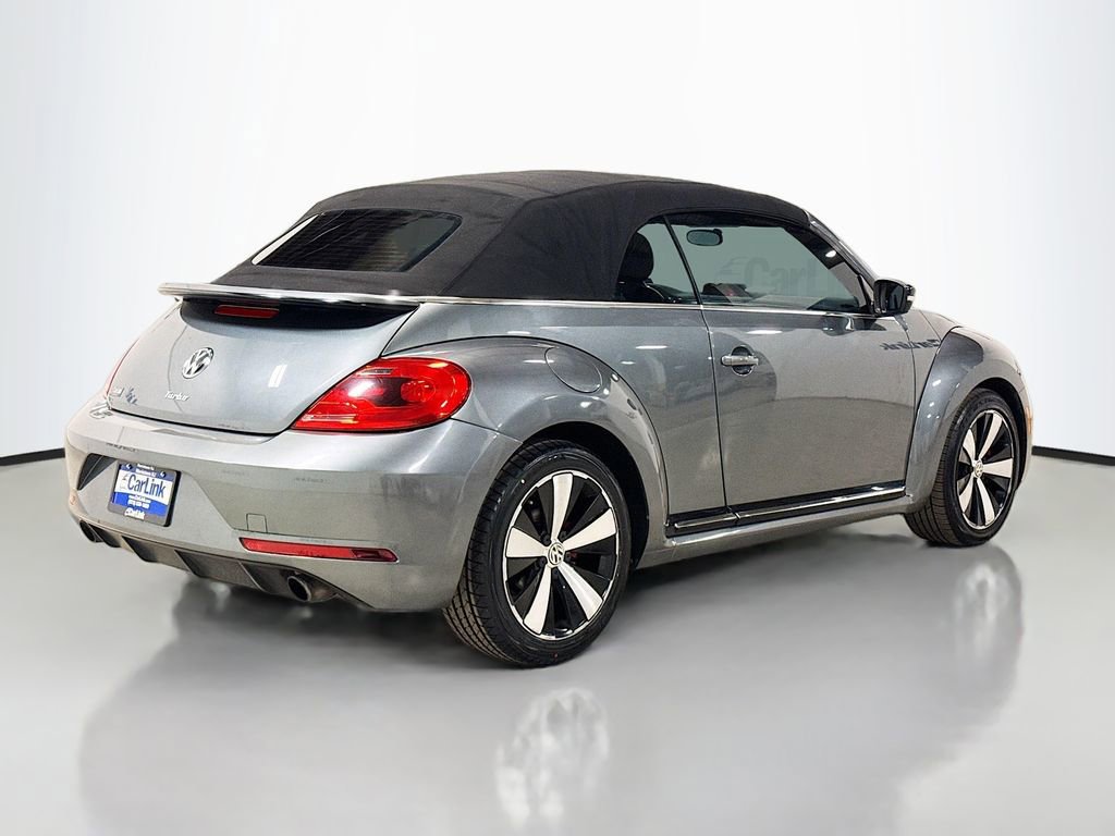 Used 2013 Volkswagen Beetle 2.0T image 8