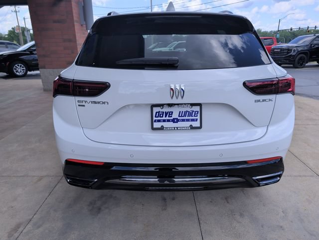 Used 2024 Buick Envision Sport Touring AWD/4WD image 7