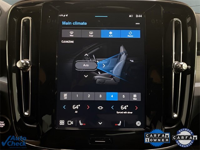 Used 2025 Volvo XC40 B5 Core image 43