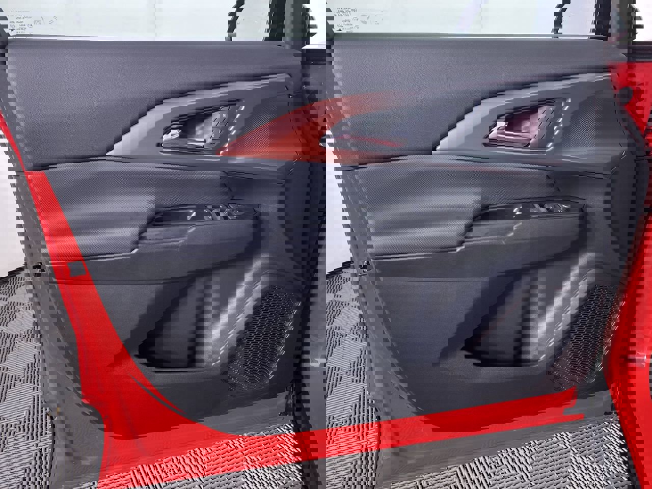 Certified 2024 Chevrolet Equinox EV RS image 19