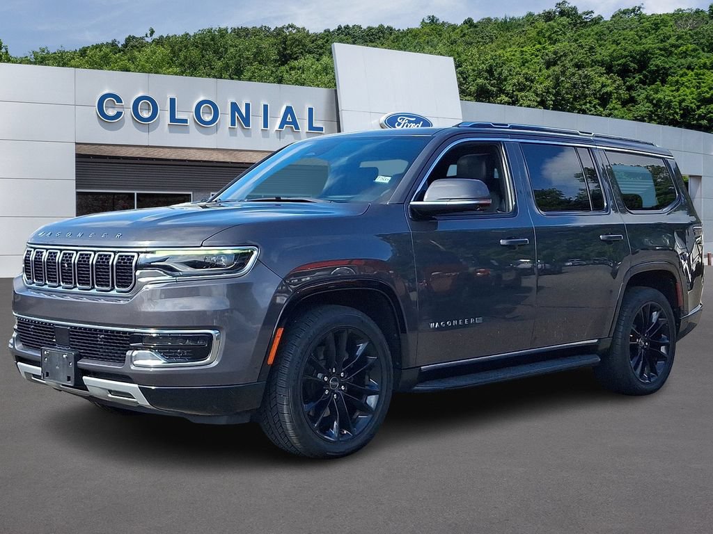 Used 2022 Jeep Wagoneer Series II w/ Convenience Group I AWD/4WD image 3