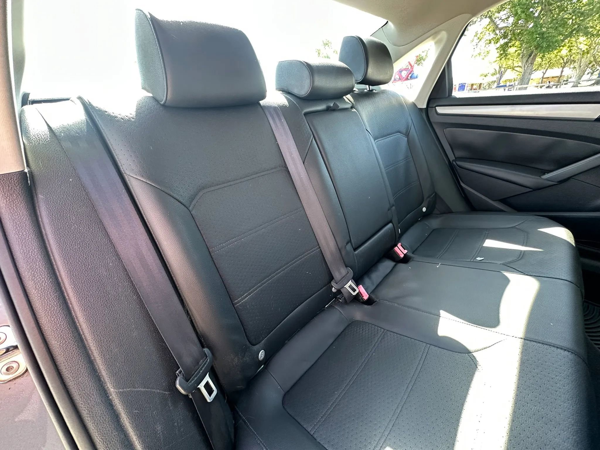 Used 2014 Volkswagen Passat 1.8T Wolfsburg Edition image 14