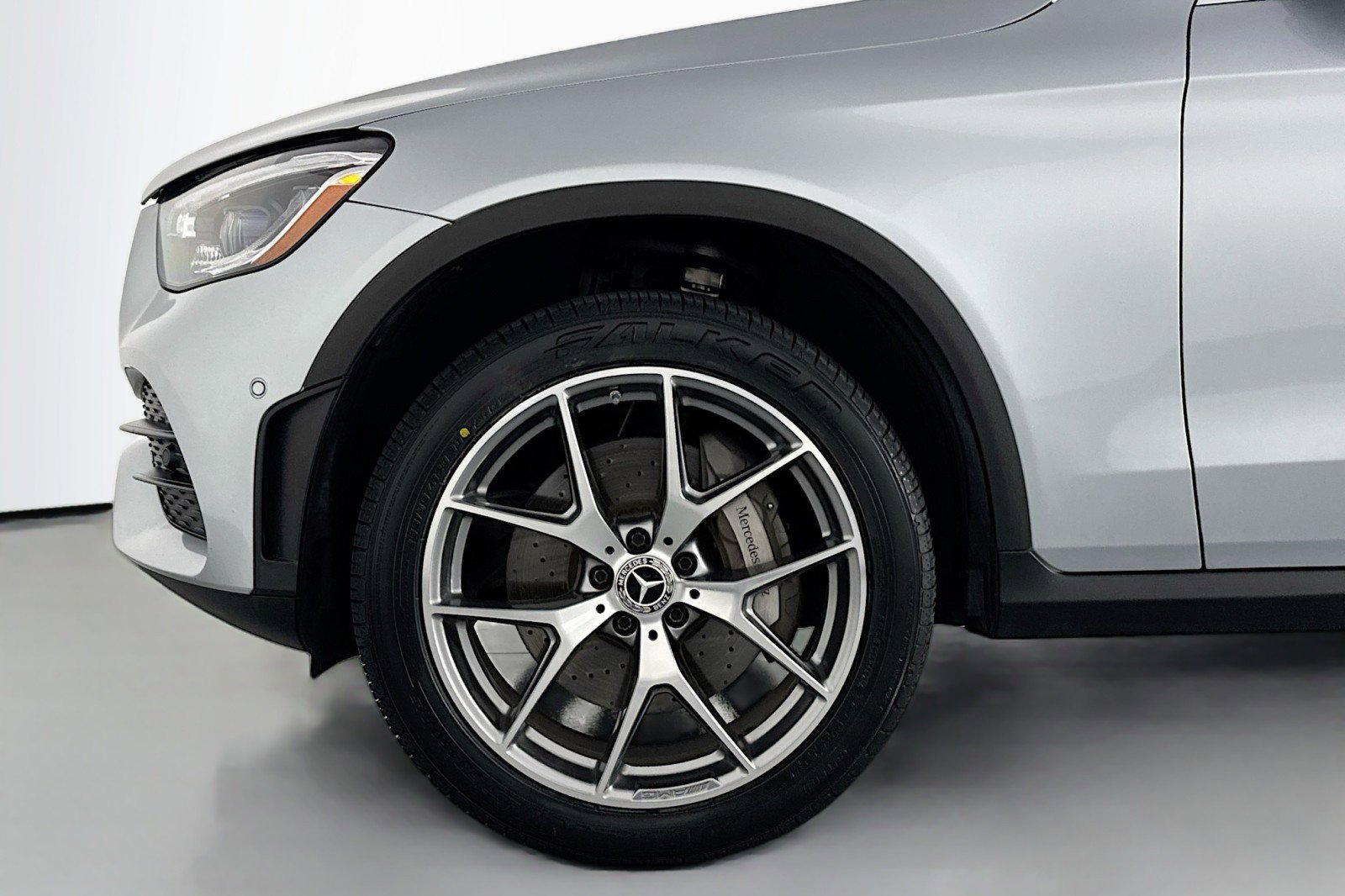Used 2022 Mercedes-Benz GLC 300 4MATIC Coupe image 9