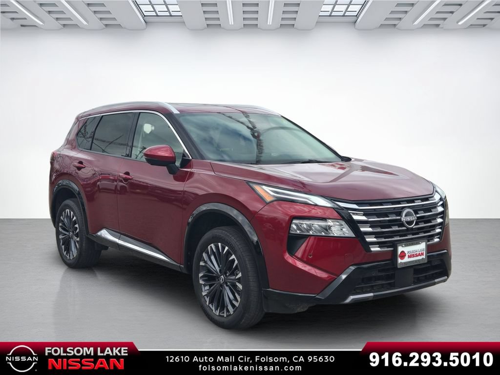 Used 2026 Nissan Rogue Platinum w/ Tech Package AWD/4WD image 1