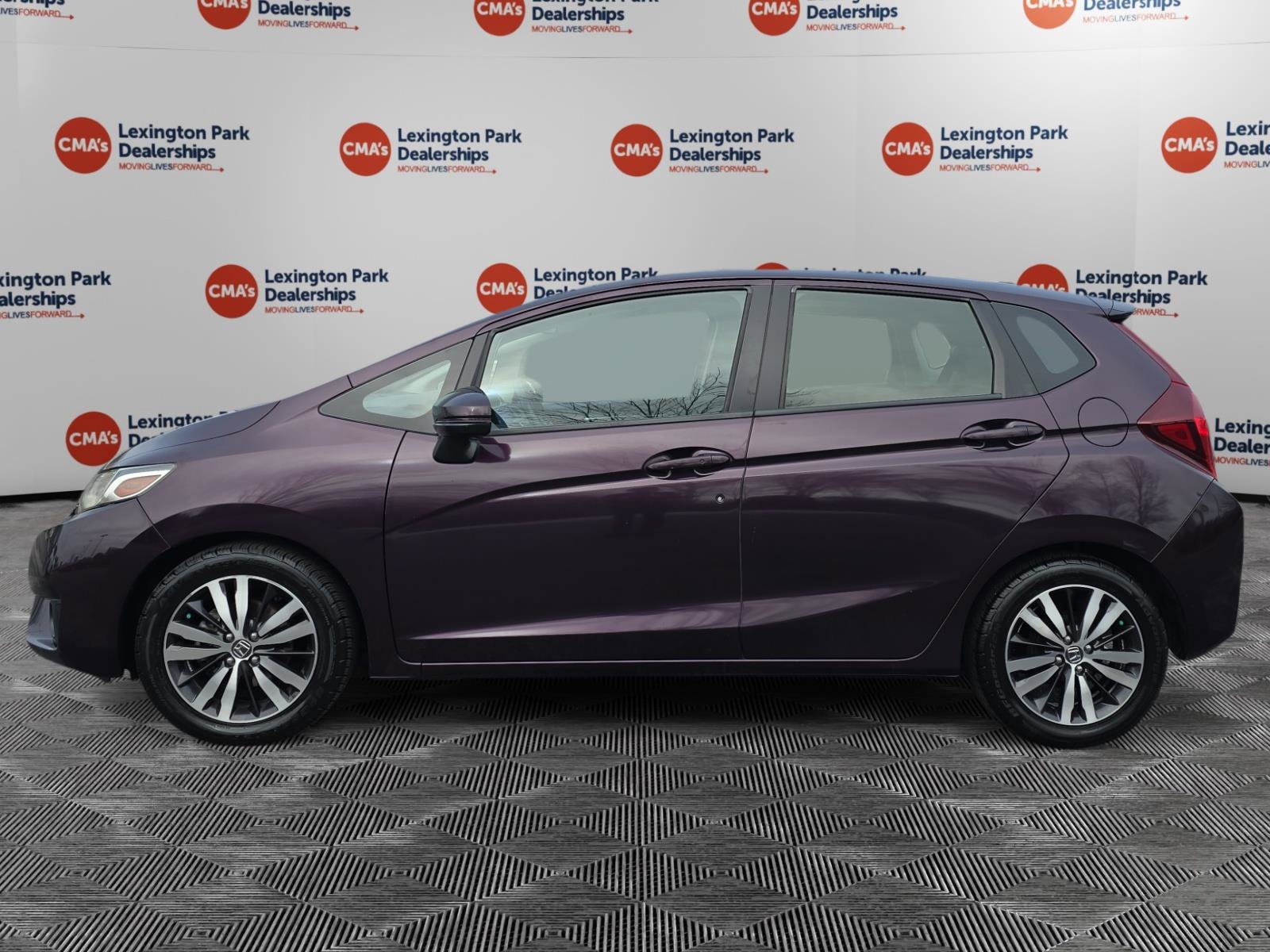 Used 2016 Honda Fit EX image 4