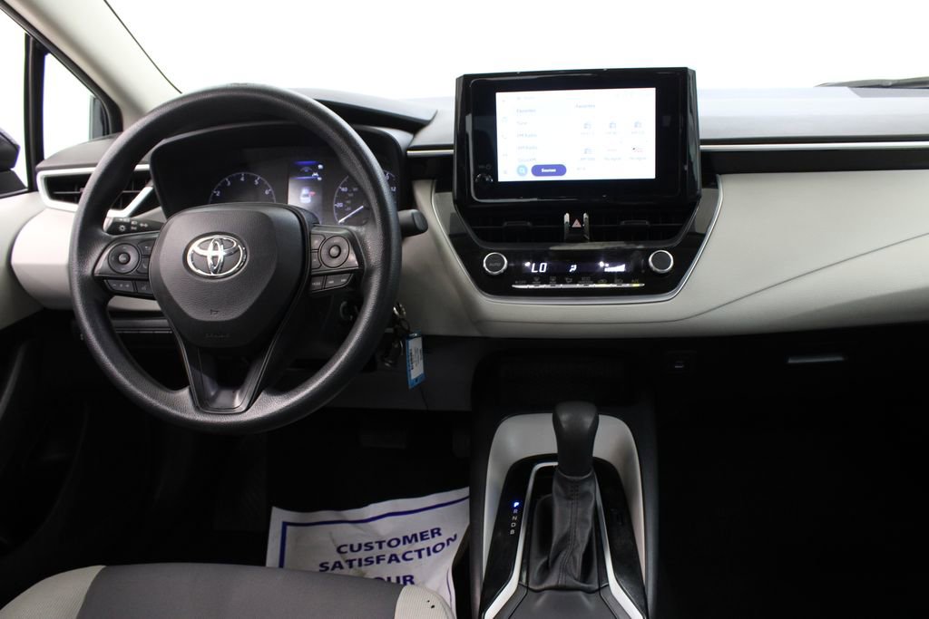 Used 2023 Toyota Corolla LE FWD image 9