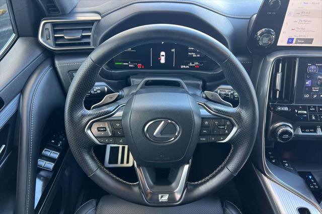 Certified 2026 Lexus LX 600 F Sport w/ Accessory Package (Z1) AWD/4WD image 17