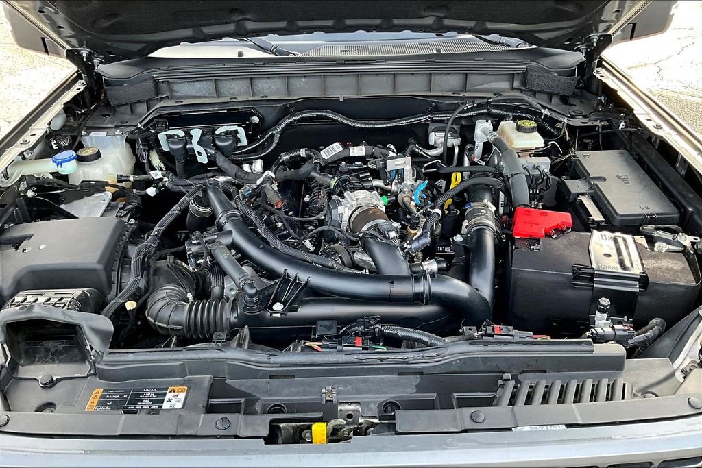 Used 2022 Ford Bronco Badlands image 32