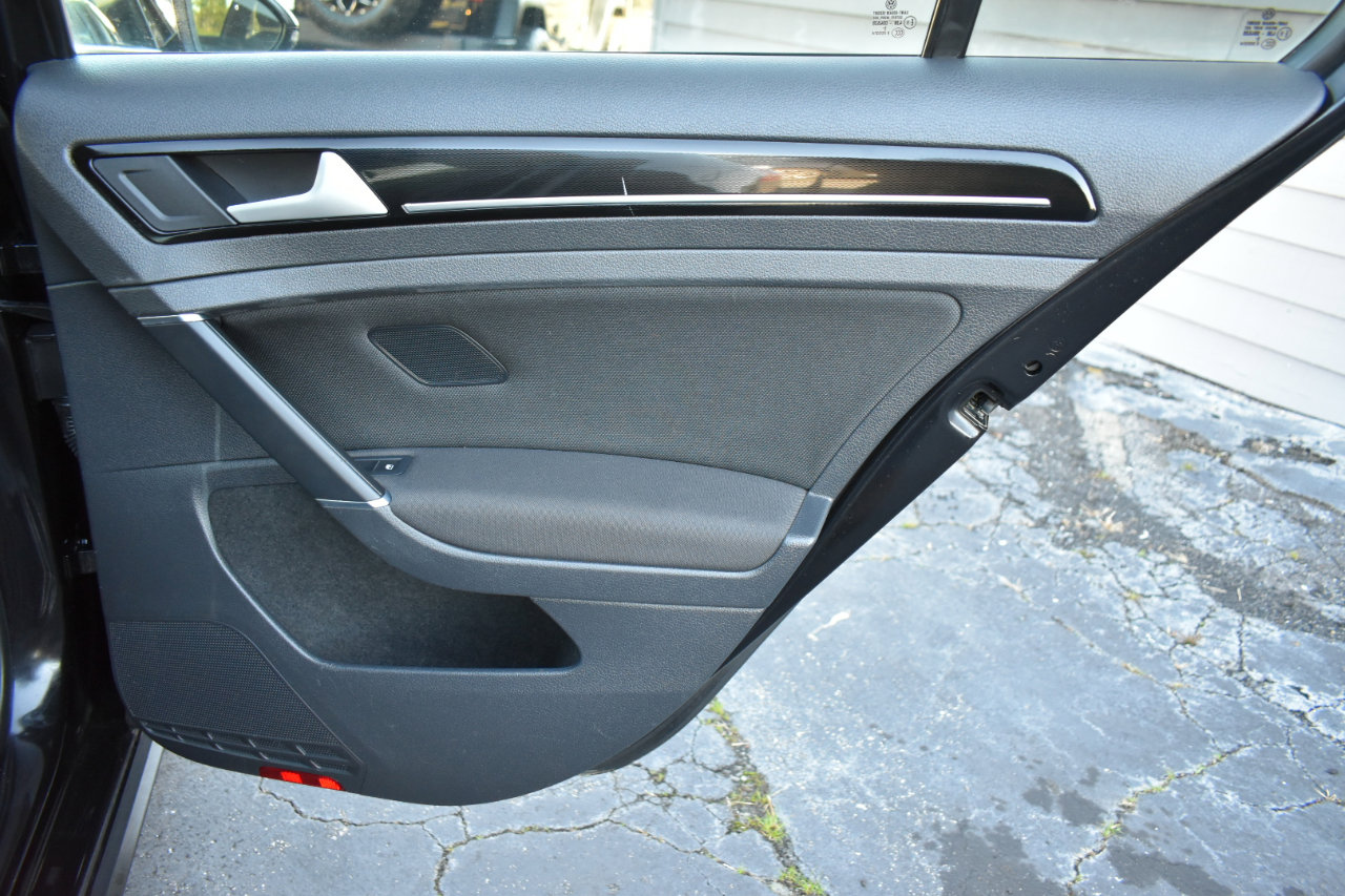 Used 2017 Volkswagen GTI S image 36