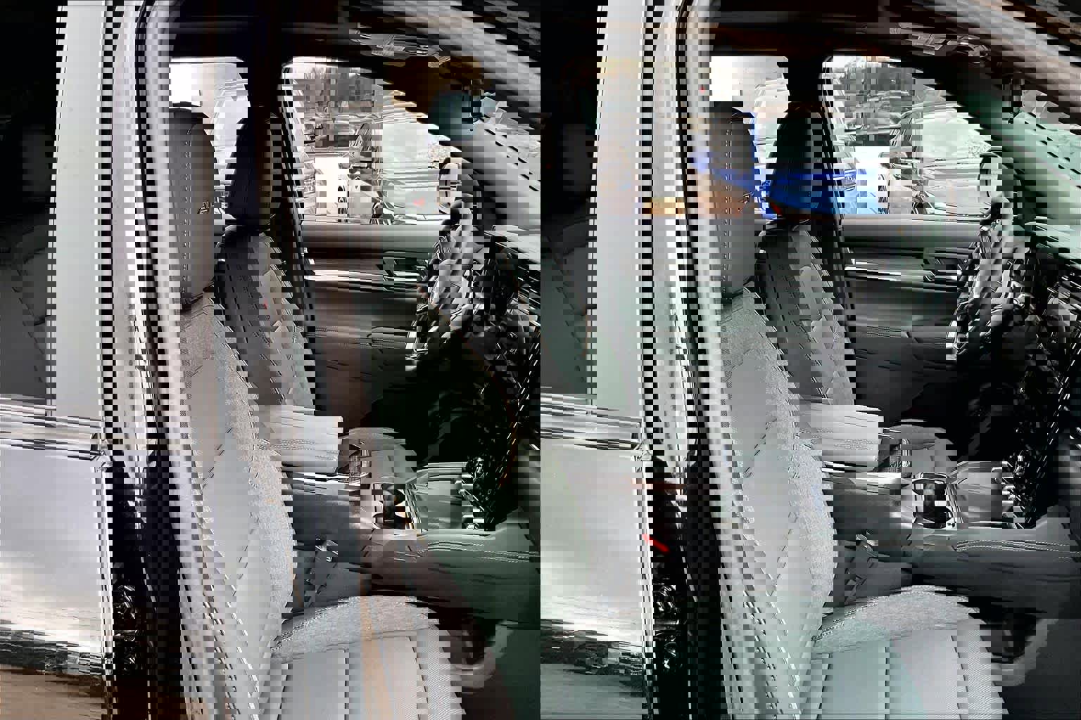 Used 2026 GMC Terrain AT4 w/ Convenience Package III image 9