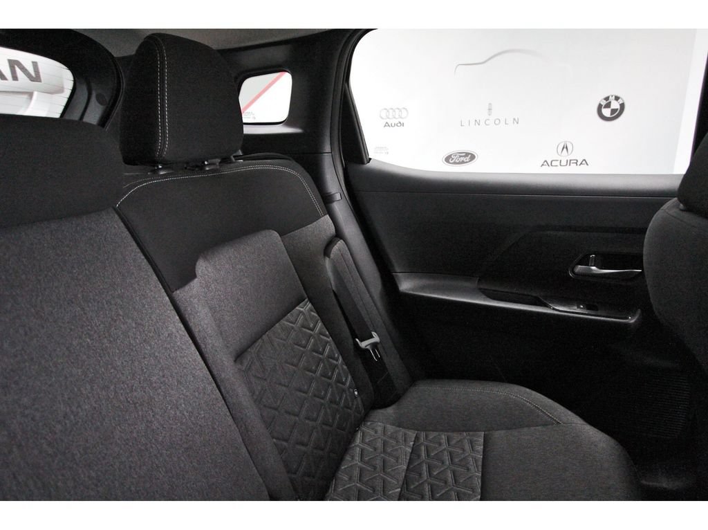 Certified 2026 Nissan Kicks SV FWD image 11