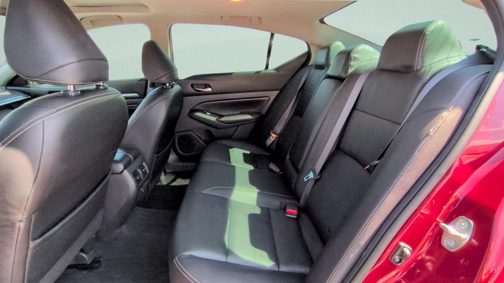 Certified 2021 Nissan Altima 2.5 SL FWD image 9