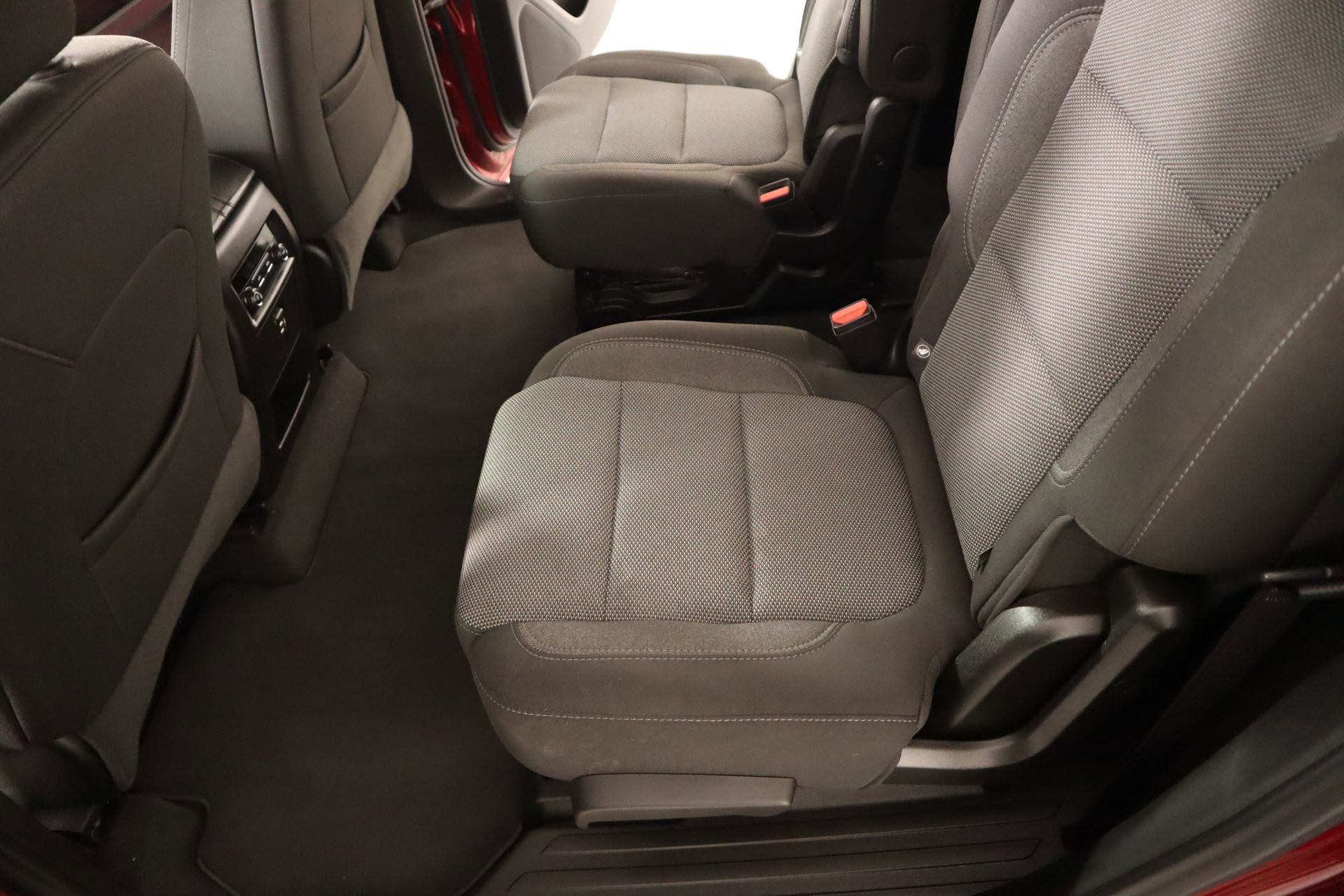 Used 2023 Chevrolet Traverse LT image 12