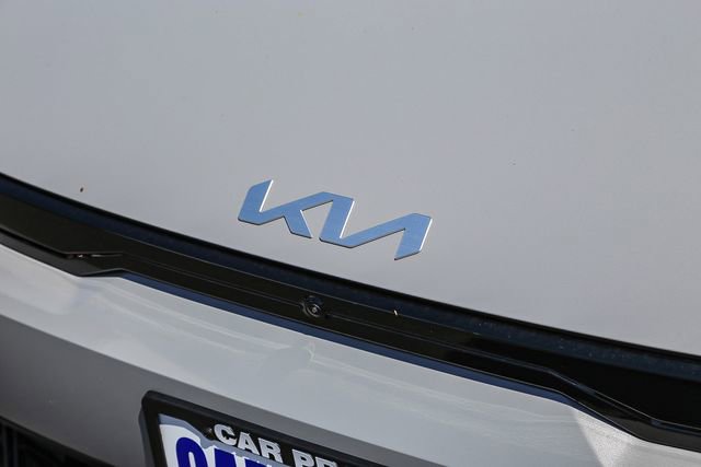New 2025 Kia EV6 Wind image 9