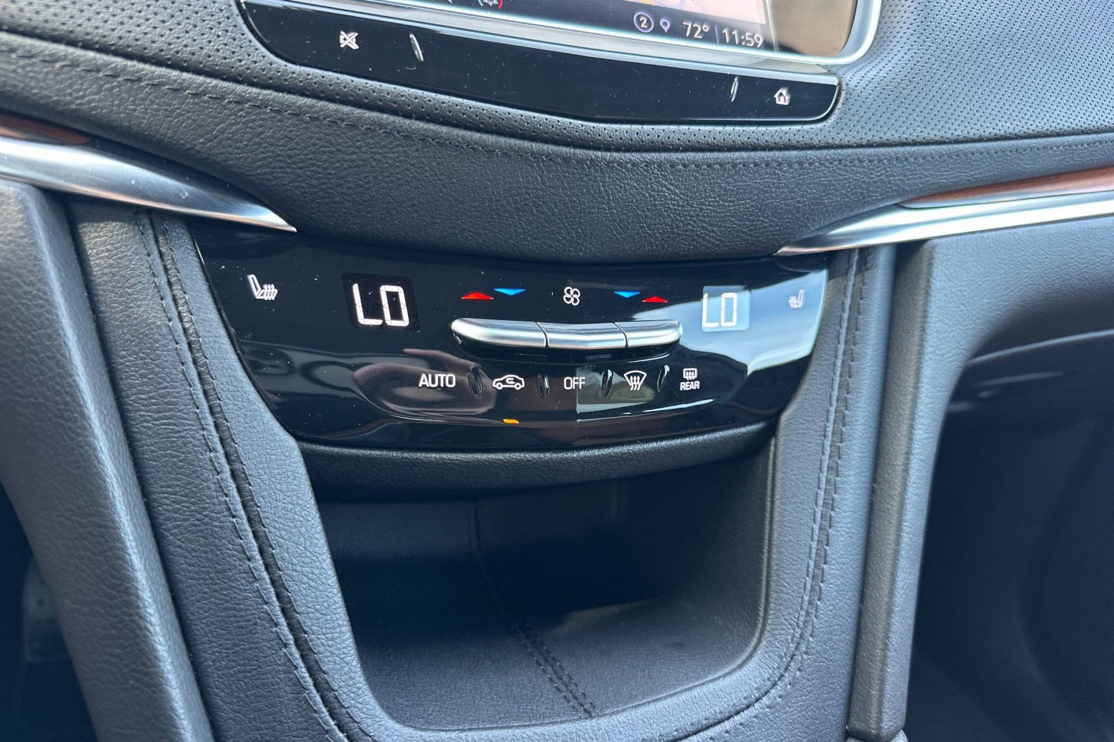 Certified 2023 Cadillac XT5 Premium Luxury image 28