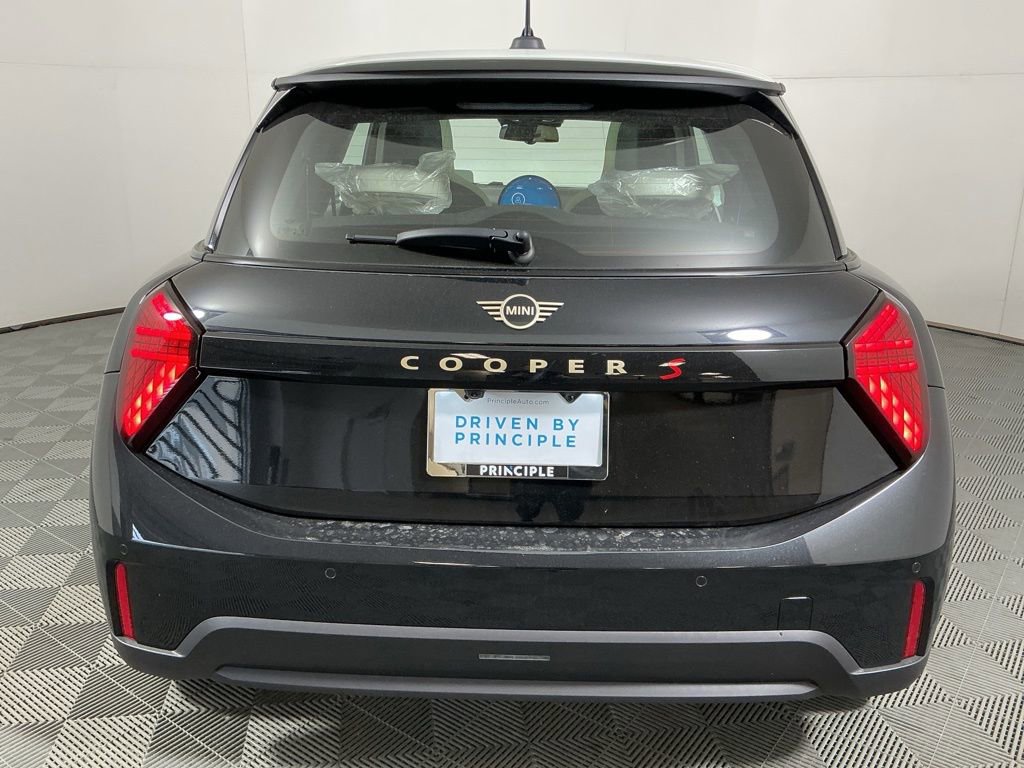 New 2026 MINI Cooper S image 6