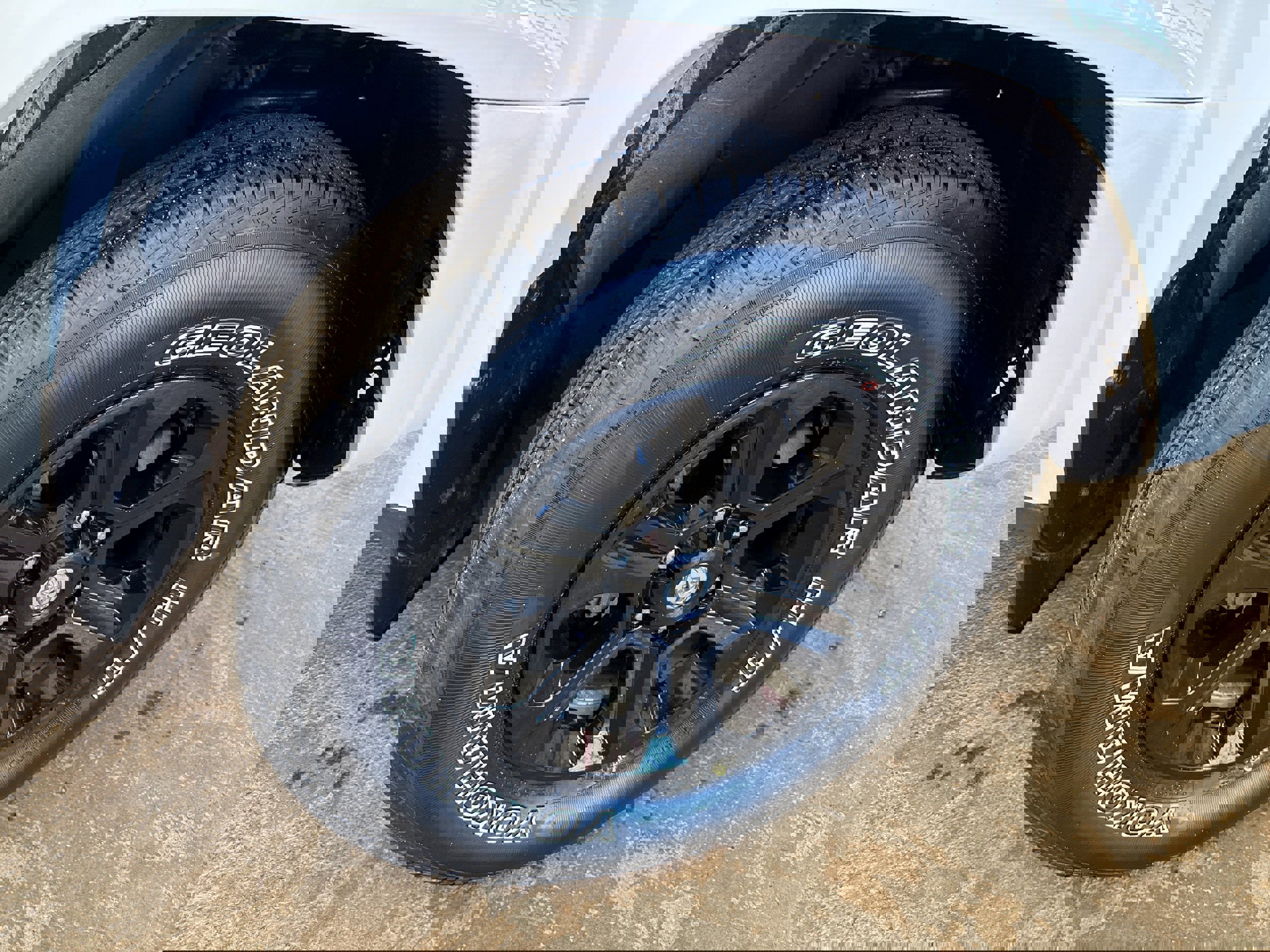 Used 2022 Toyota 4Runner SR5 Premium image 13