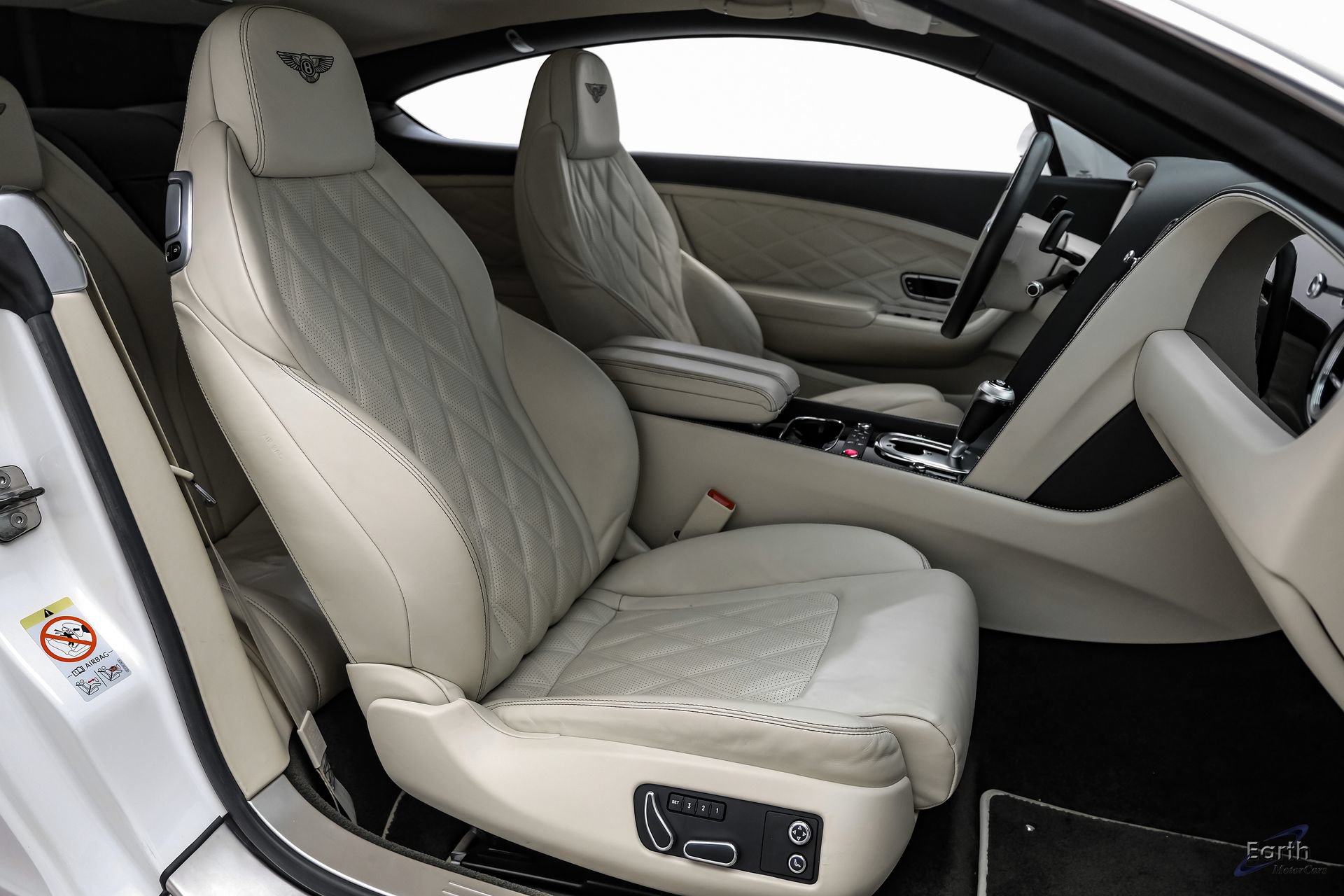 Used 2015 Bentley Continental GT AWD/4WD image 48