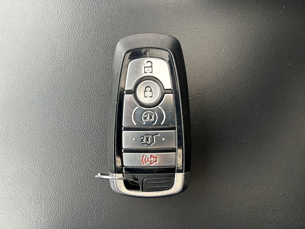 Used 2022 Ford Explorer ST w/ Equipment Group 401A AWD/4WD image 32