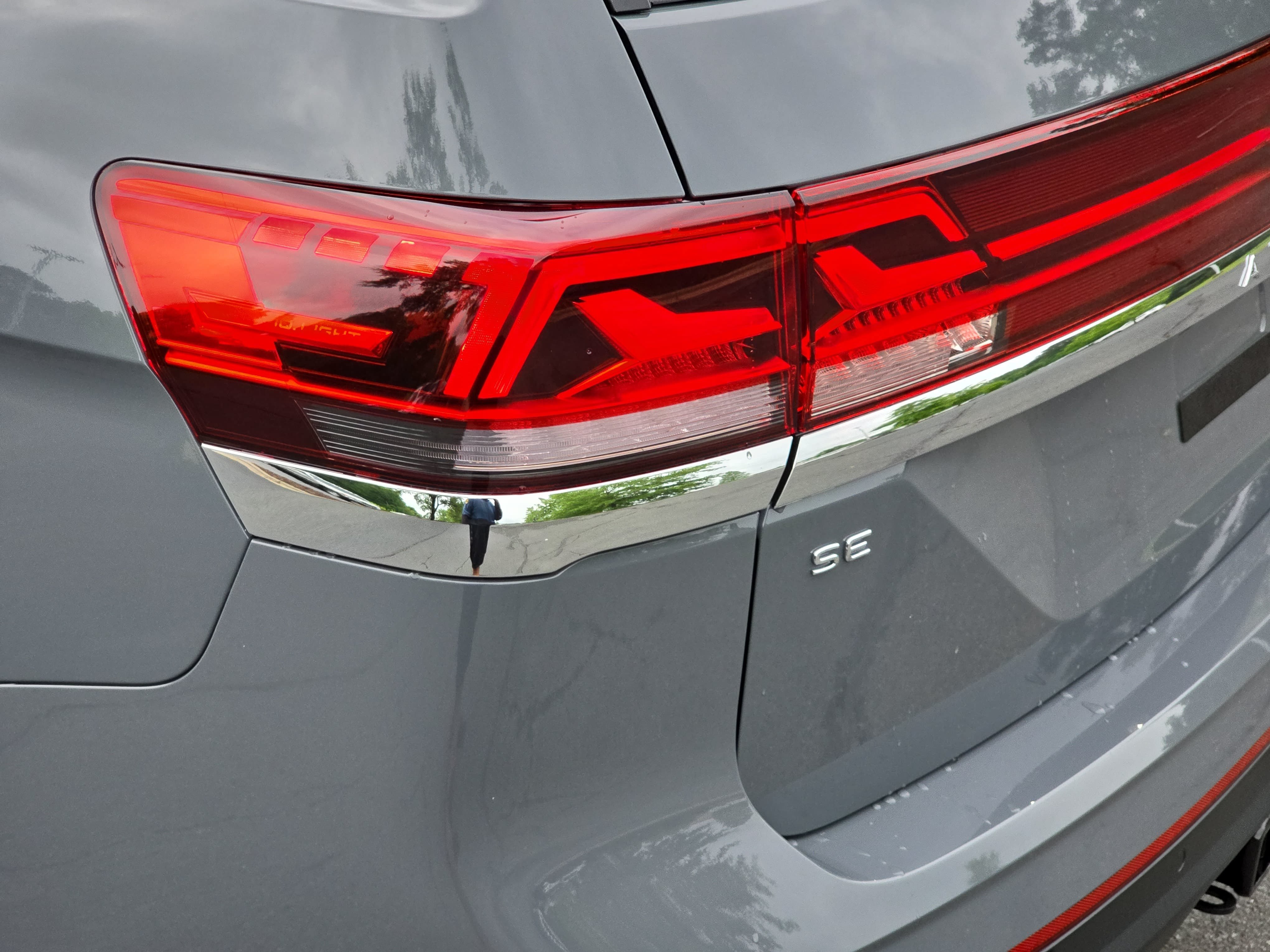 New 2026 Volkswagen Atlas SE FWD image 37