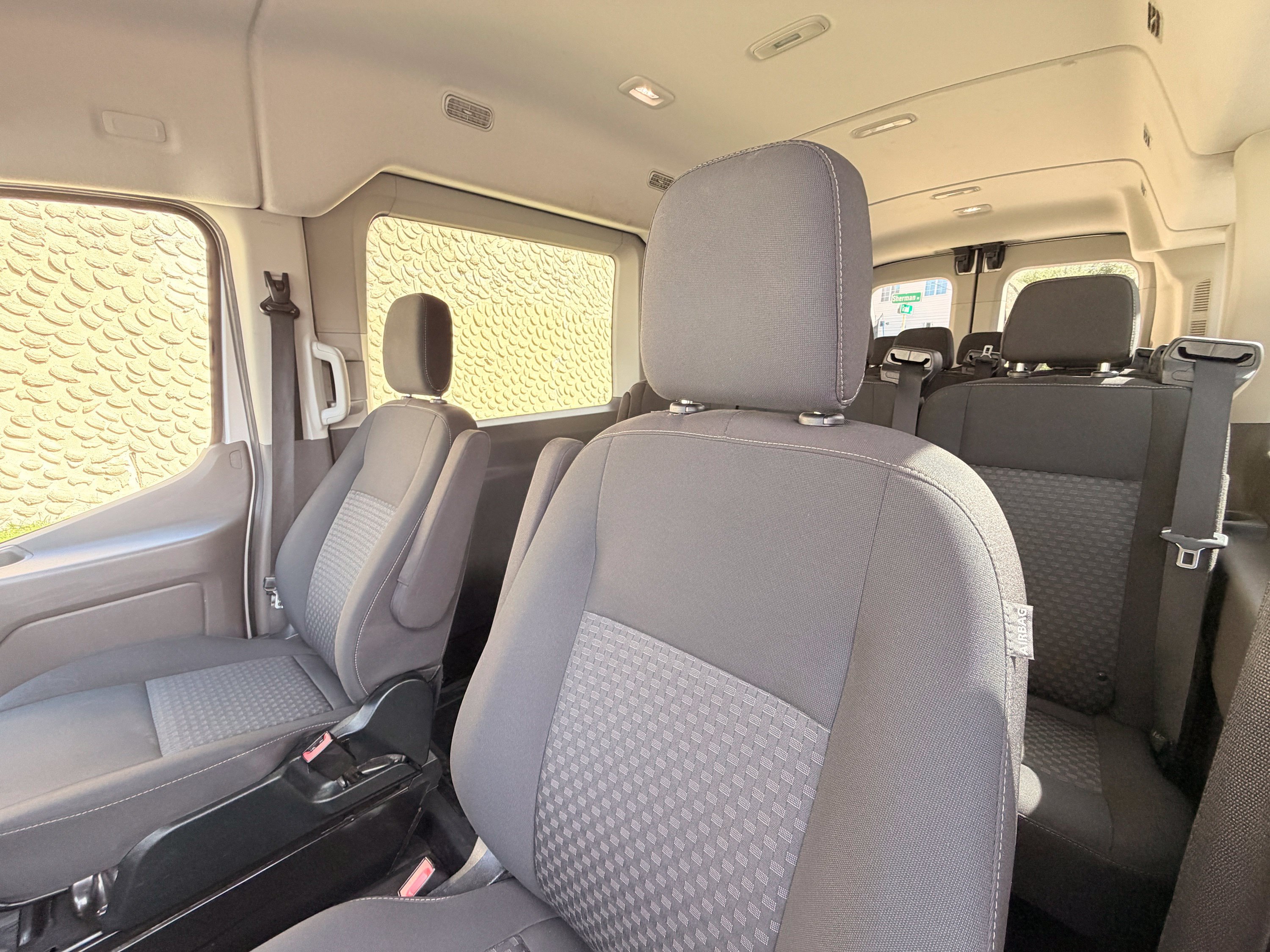 Used 2023 Ford Transit 350 XLT RWD image 14