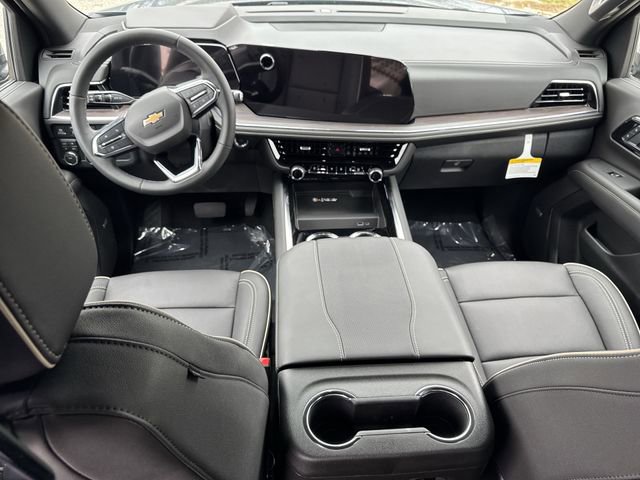 New 2026 Chevrolet Suburban Premier image 13