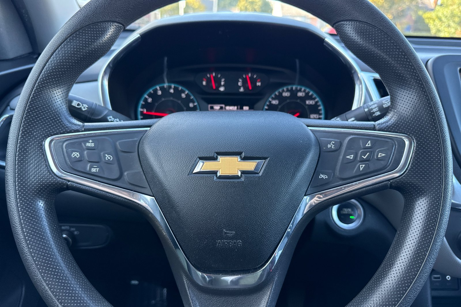 Used 2019 Chevrolet Equinox LS AWD/4WD image 23