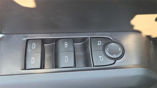 New 2026 GMC Canyon Elevation w/ Convenience Package image 30